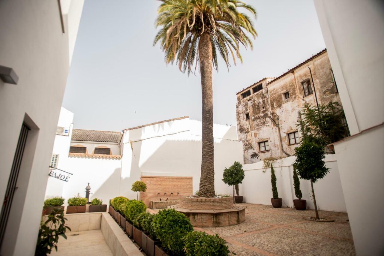 Md Casa Palacio Munoz Chaves Siglo XVIII Caceres Exterior photo