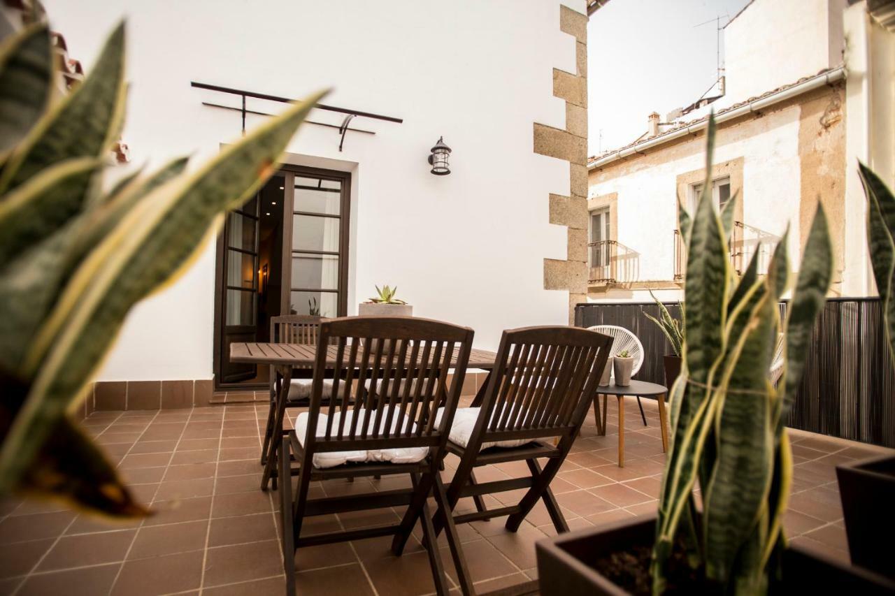 Md Casa Palacio Munoz Chaves Siglo XVIII Caceres Exterior photo