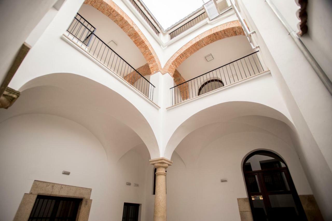 Md Casa Palacio Munoz Chaves Siglo XVIII Caceres Exterior photo